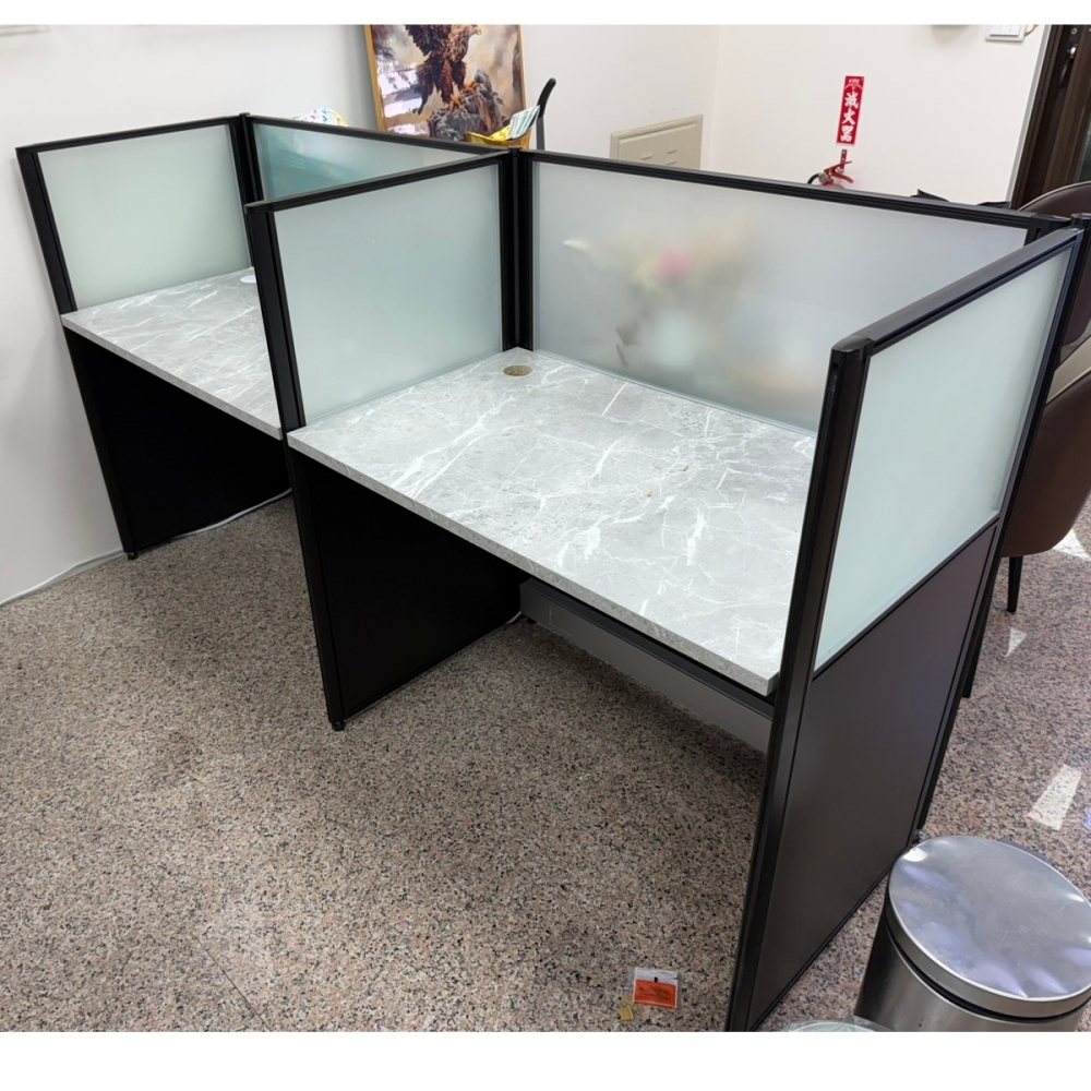 二手OA屏風-1